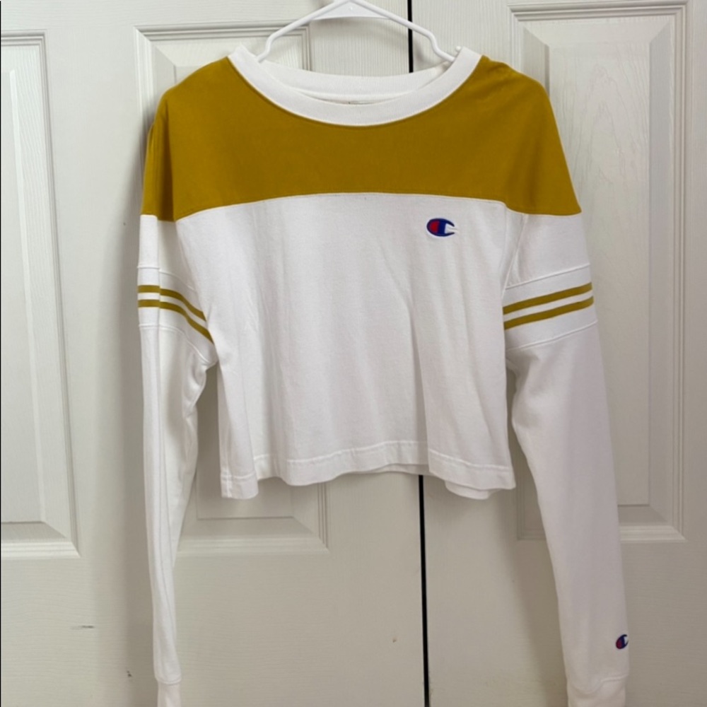 Champion Long Sleeved Cropped Shirt